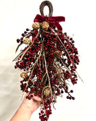 Red berry hanger