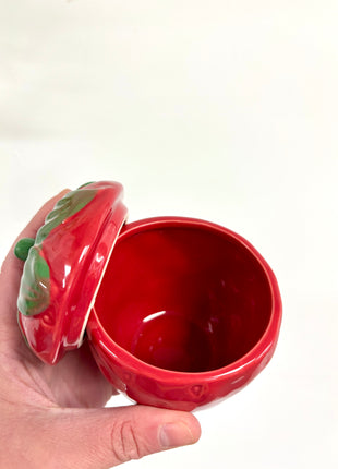 Strawberry jar & lid