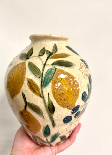 Lemon vase