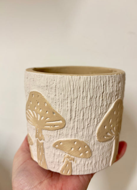 Mushroom pot large
