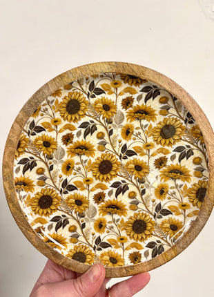 Sunflower plate wooden