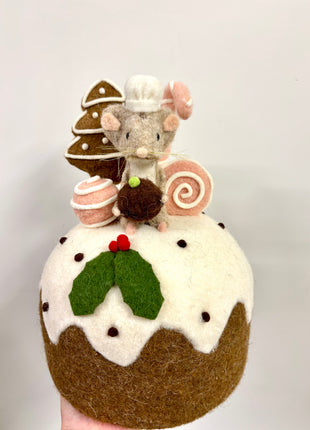 Mouse on Christmas Pudding