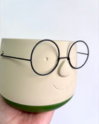 Face pot with glasses small