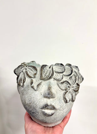 Lady concrete head pot
