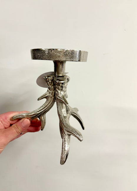 Aluminium candle holder
