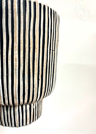 Stripe vase planter