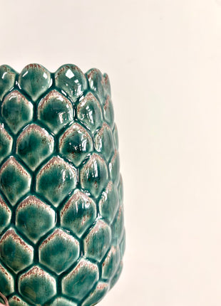 Artichoke vase