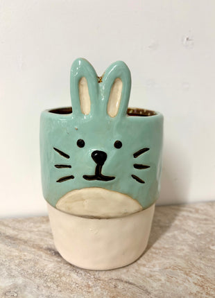 Rabbit pot