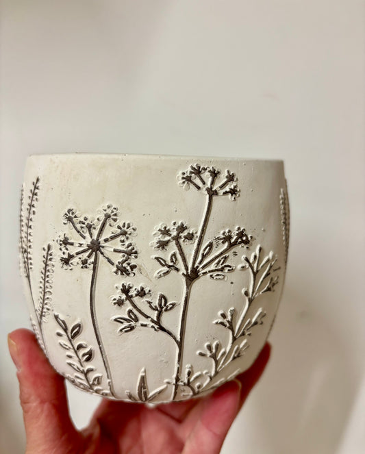 3D Cream/Grey pot