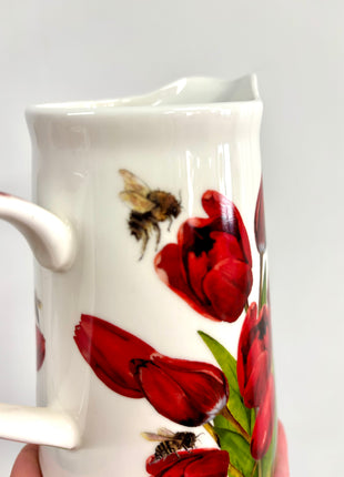 Tulip bee jug