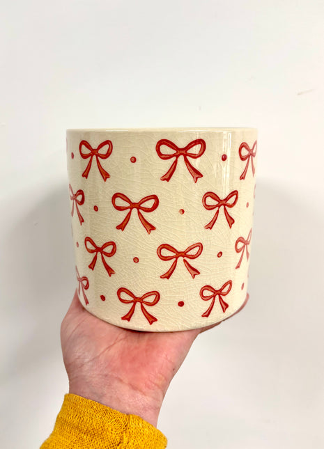Bow plant pot medium