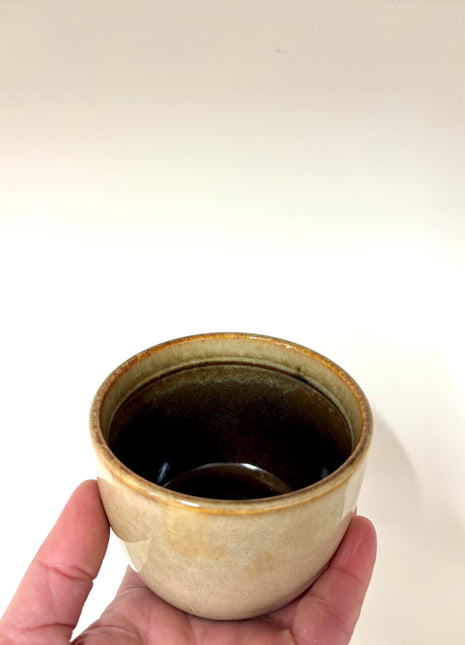 Acorn pot & lid
