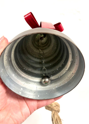 Metal bell with rope hanger