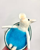 Mouse in a boat