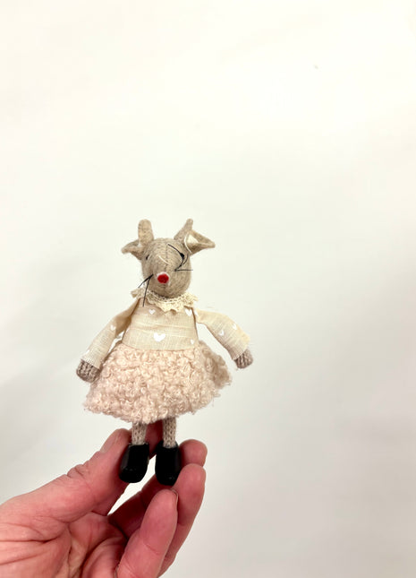 Cream felt mouse