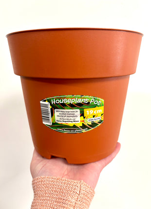 Nursery re-potting pot 19cm