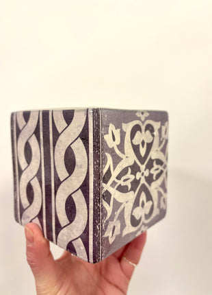 Square grey ceramic pots