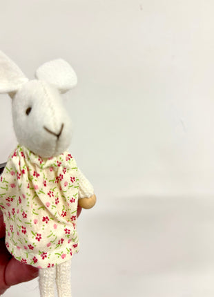 Rabbit floral