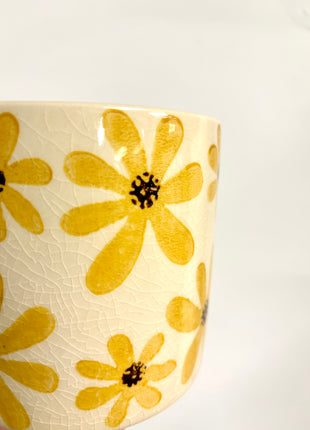 Yellow flower set of 3 pots
