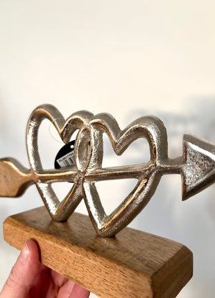 Heart mounted decoration