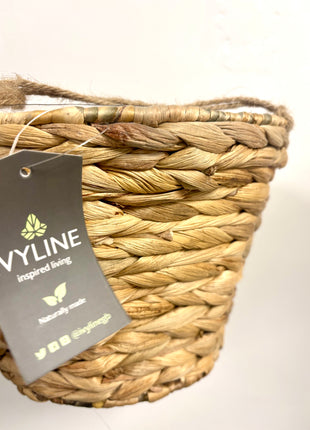 Large hanging basket