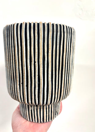 Stripe vase planter