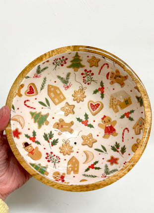 Gingerbread bowl