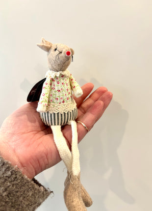 Mouse sitting floral jumper