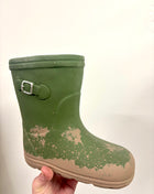 Green wellies cement boots