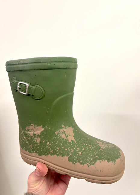 Green wellies cement boots