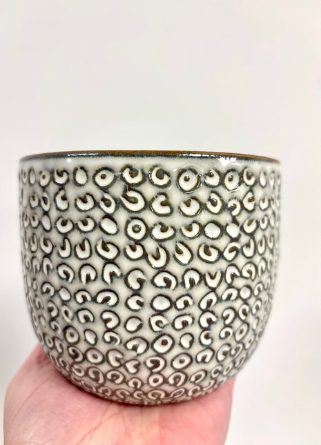 Grey speckled pot