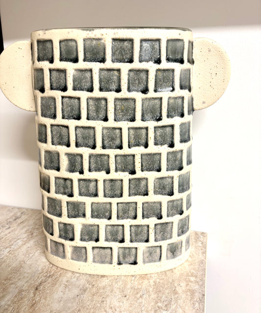 Grey pattern vase