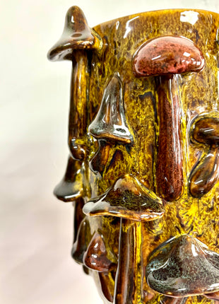 Mushroom vase 3D