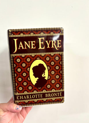 Jane Eyre book vase