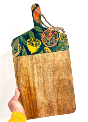 Citrus chopping board dark