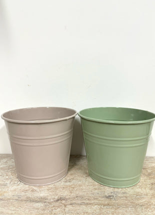 Tin planters